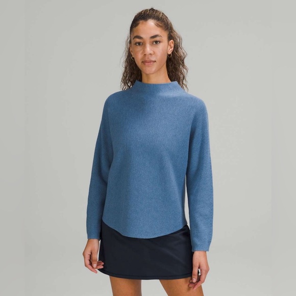 Lululemon Boxy Cotton-Blend Sweater Heathered Soft Denim Size M/L - Picture 1 of 6